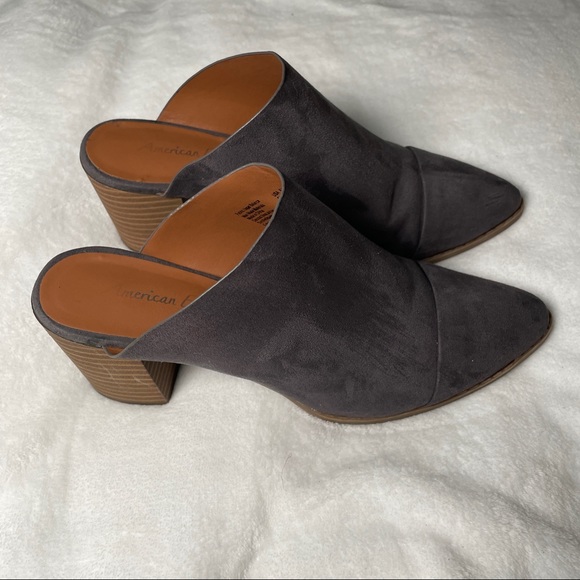 American Eagle Gray faux suede mules 6.5 - Picture 4 of 6